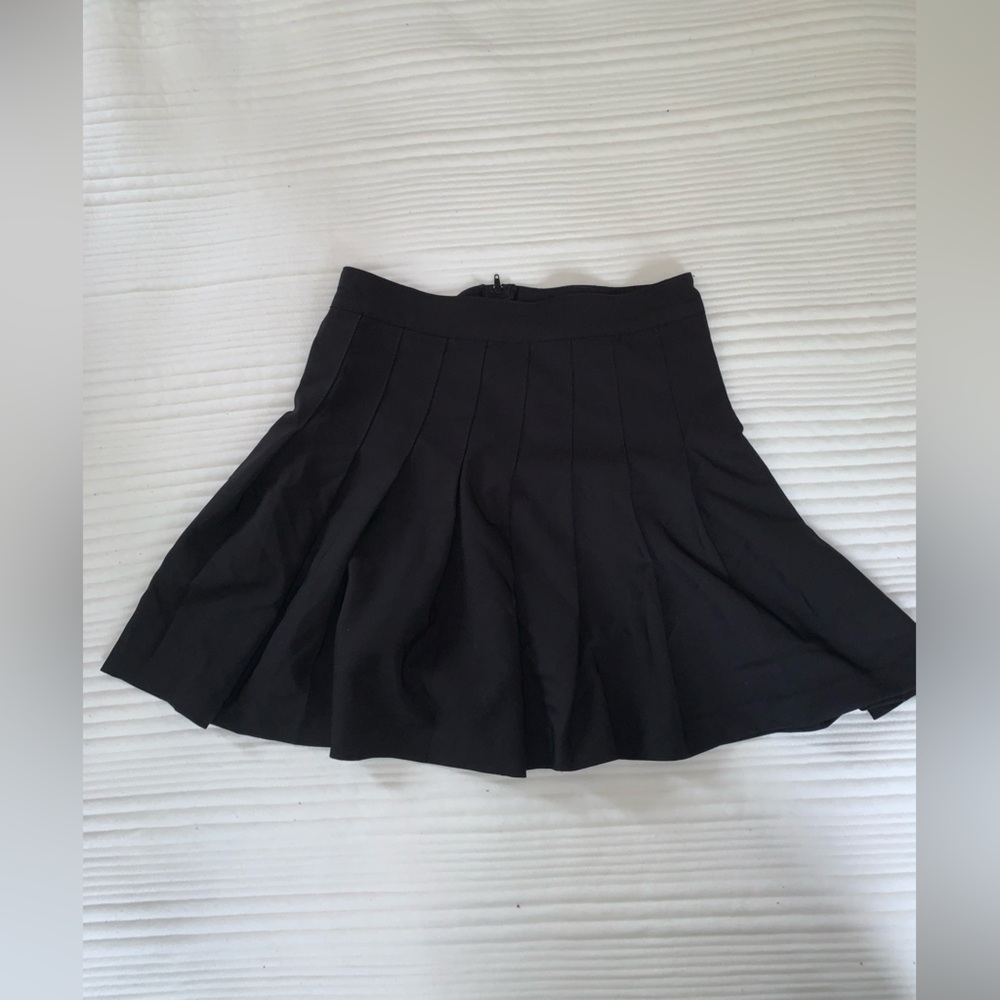 Black skater skirt
